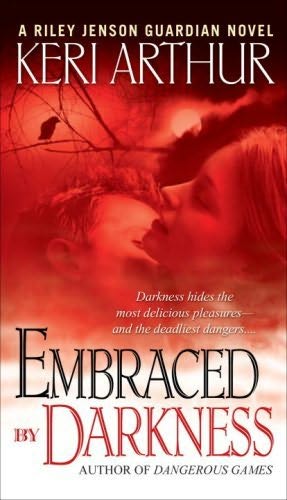 Riley Jenson Guardian 5 - Embraced By Darkness